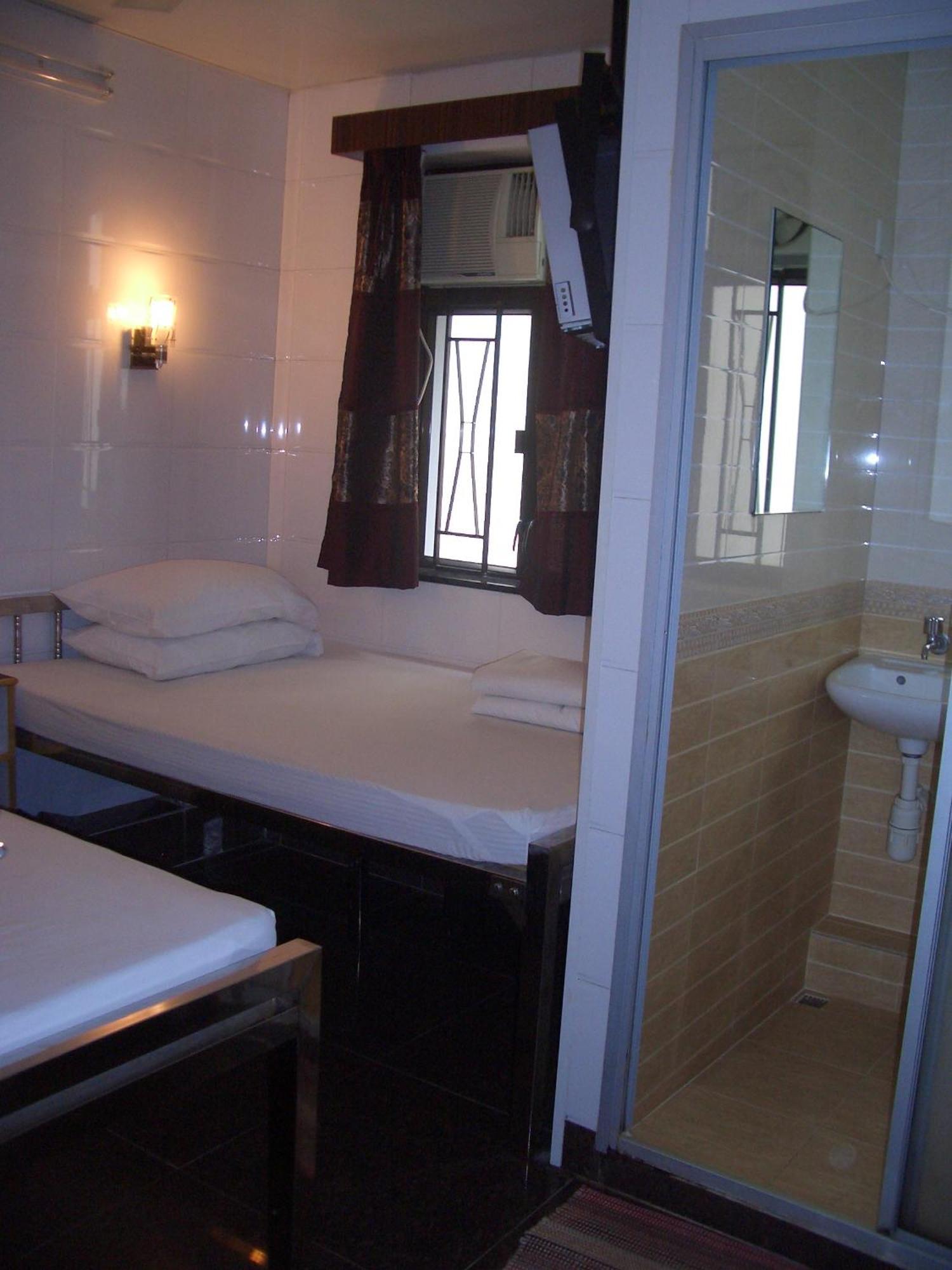Sun Shine Guest House Гонконг Экстерьер фото